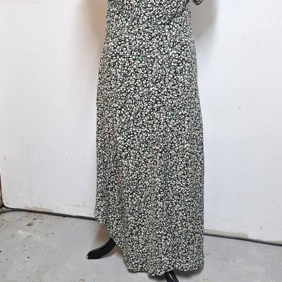 NEW! Vintage-Style Crepe Short Sleeve Midi Dress, Green Floral - A New Day - Picture 9 of 10